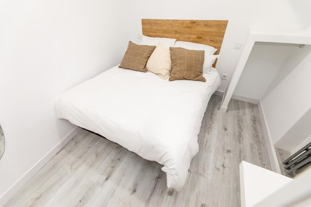 Los Apartamentos Jacinto Benavente Centro Madrid Esterno foto