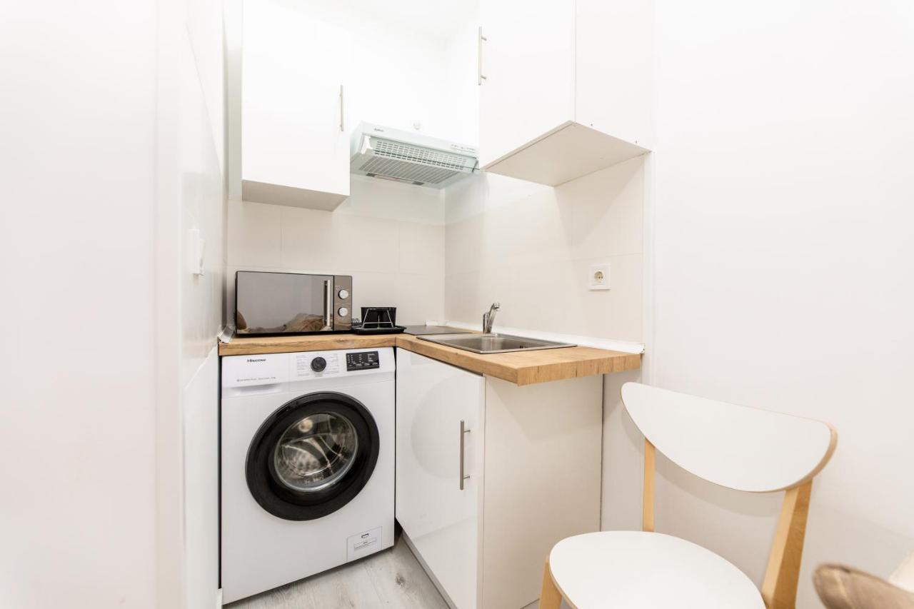 Los Apartamentos Jacinto Benavente Centro Madrid Esterno foto