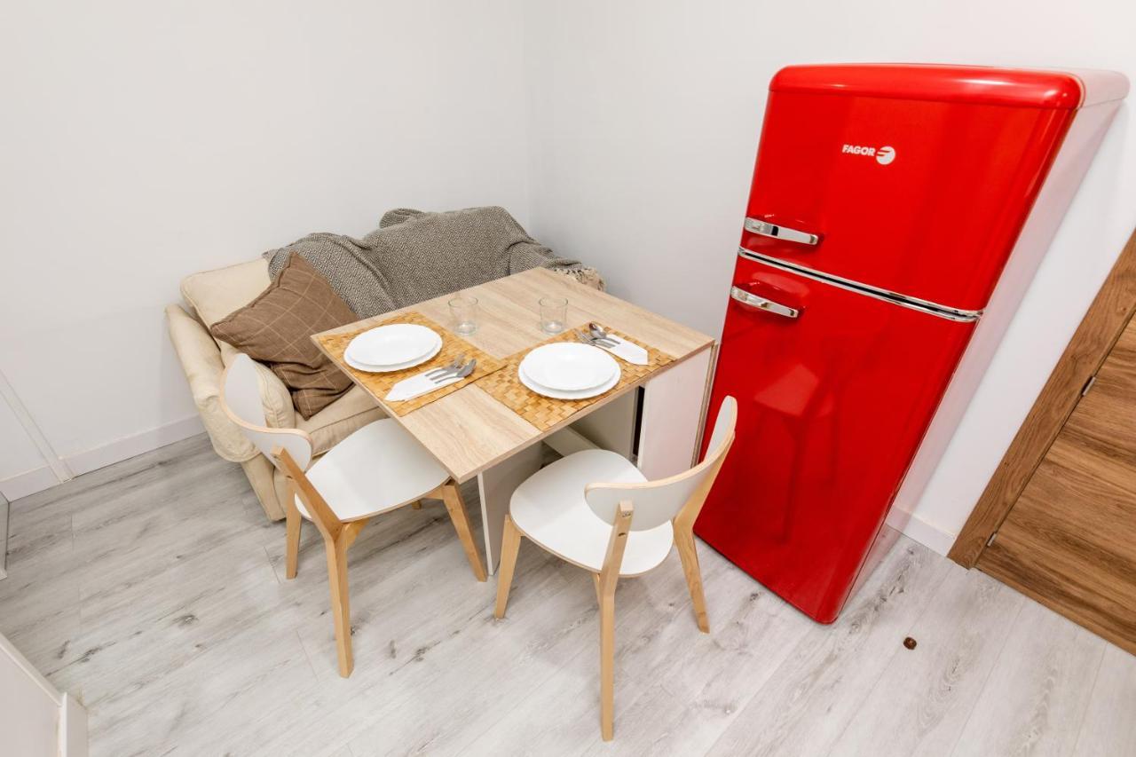 Los Apartamentos Jacinto Benavente Centro Madrid Esterno foto
