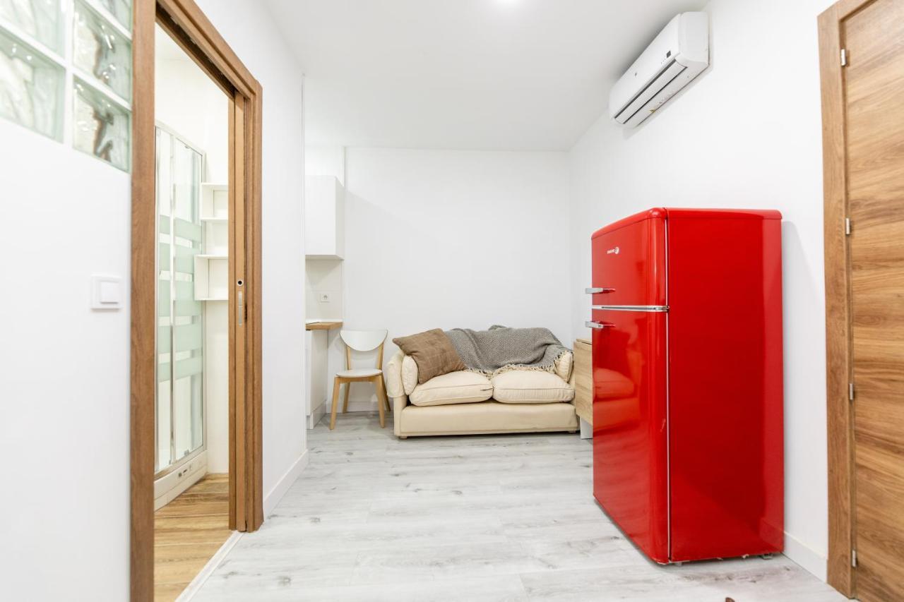 Los Apartamentos Jacinto Benavente Centro Madrid Esterno foto