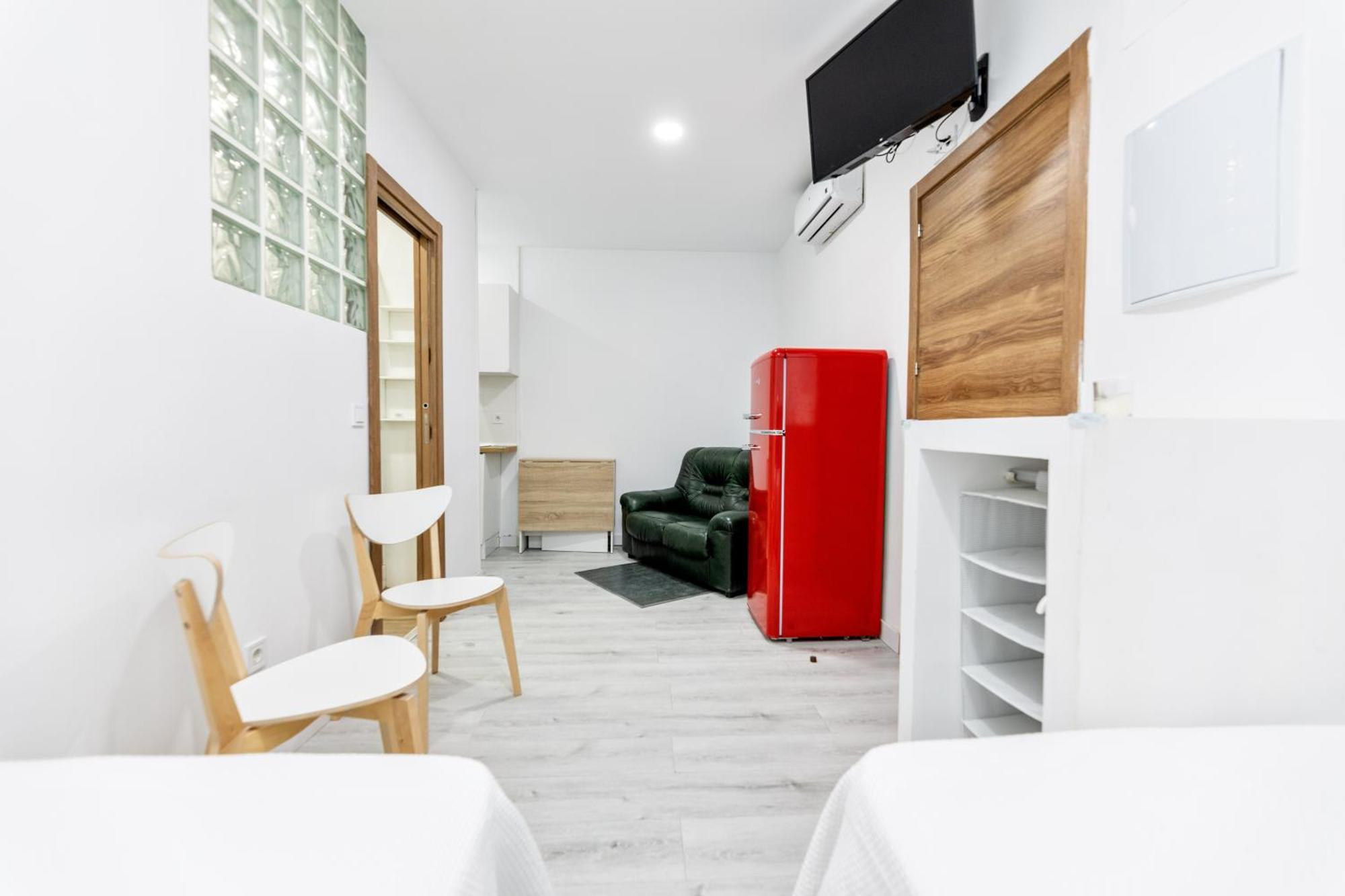 Los Apartamentos Jacinto Benavente Centro Madrid Esterno foto