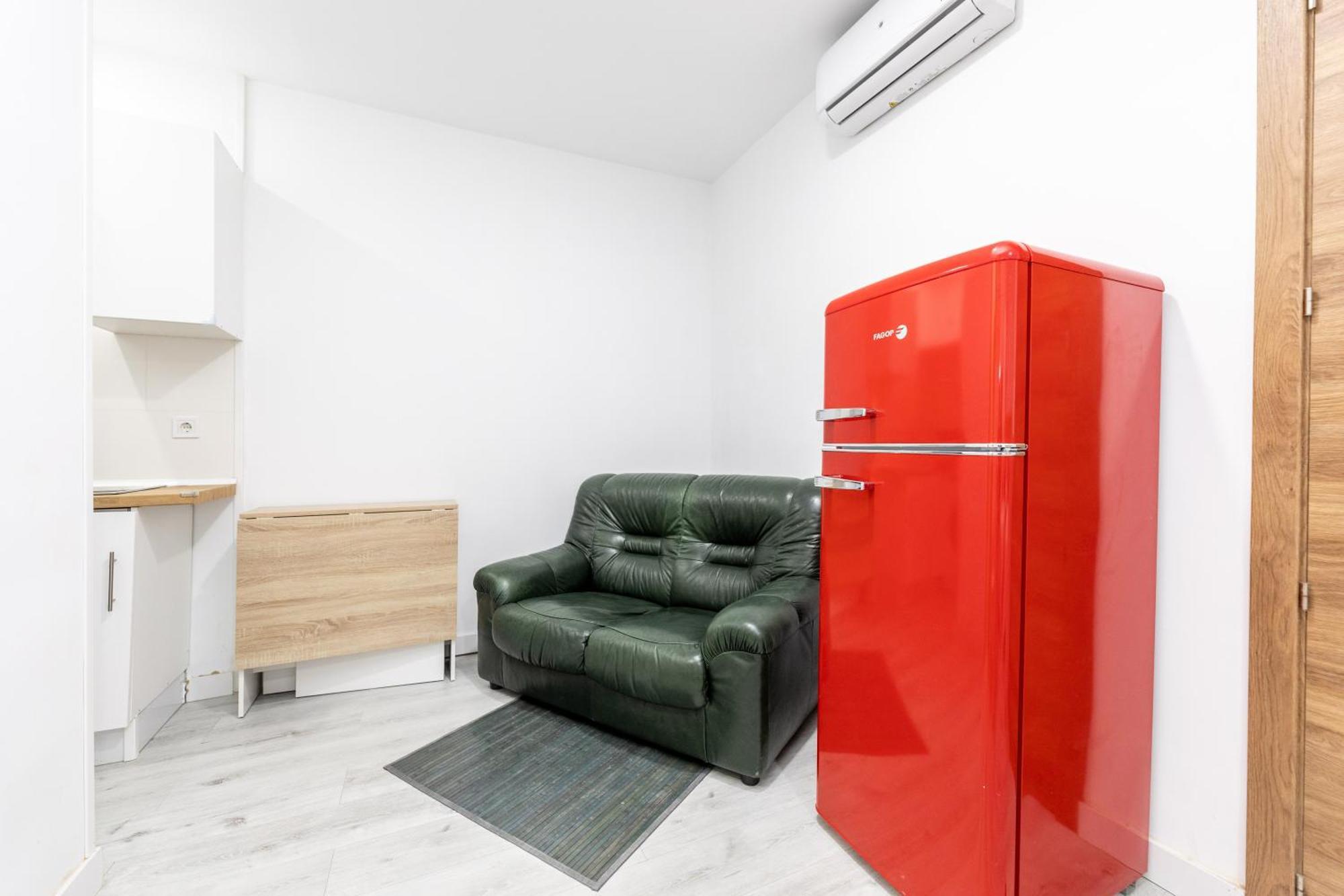 Los Apartamentos Jacinto Benavente Centro Madrid Esterno foto